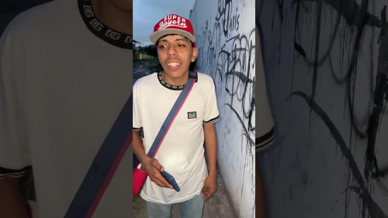 Interpreta a mal joven en el show sombra y hueso