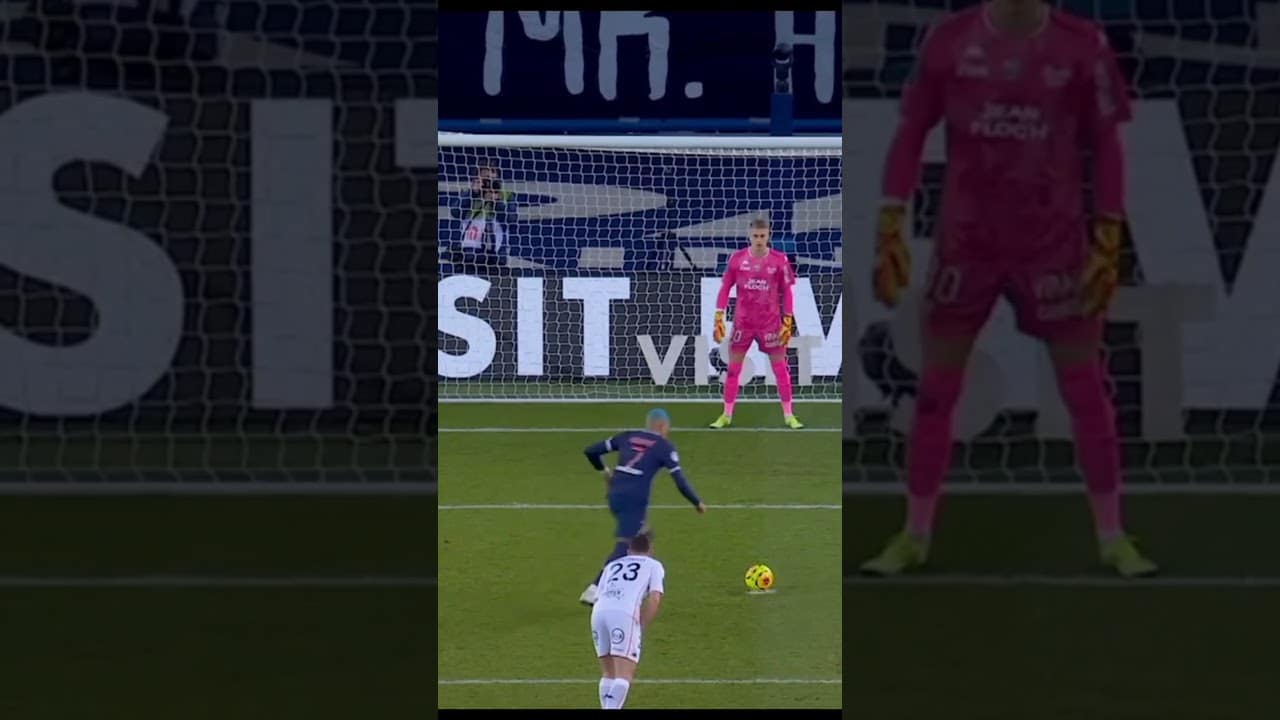 Mbappe pelo azul